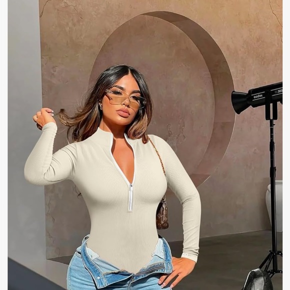 OQQ Women's Bodysuit Sexy Ribbed One Piece Zip Front Long Sleeve Tops Bodysuits - Picture 2 of 3